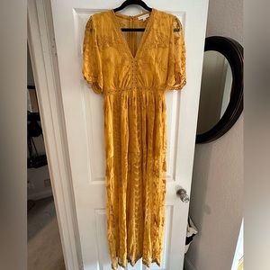 Gorgeous mustard yellow Socialite lace overlay romper